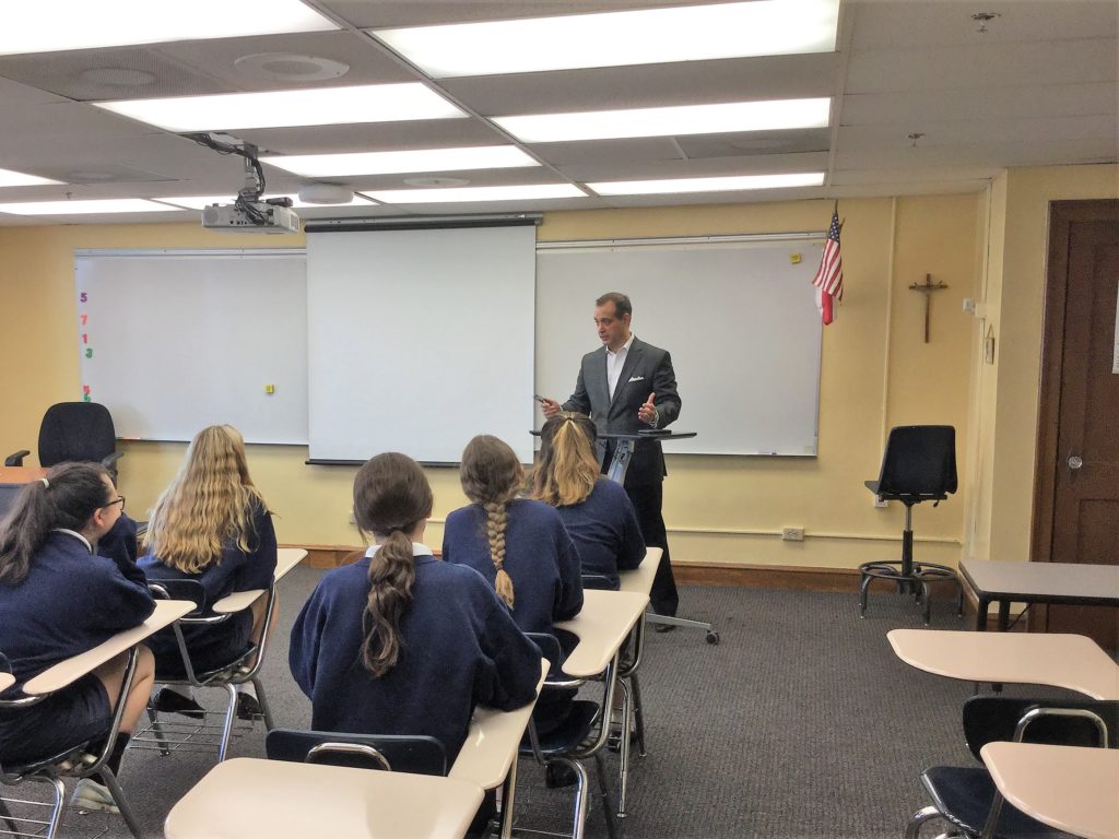 Andrew Diaz Discussed Legal Profession with Academy of the Holy Names Students